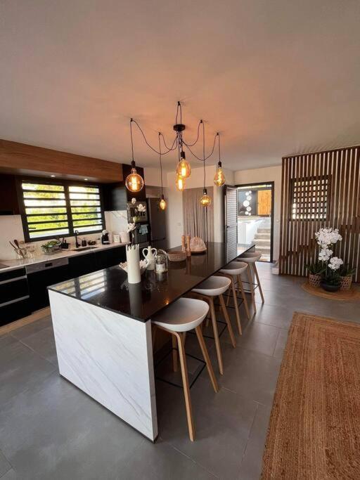 Villa Tamara Le Pourpier Exteriör bild